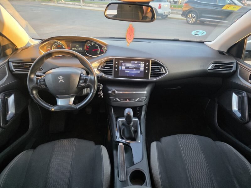 PEUGEOT 308 1.6 HDI
