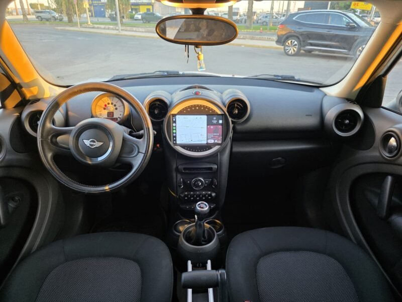 MINI COOPER D COUNTRYMAN