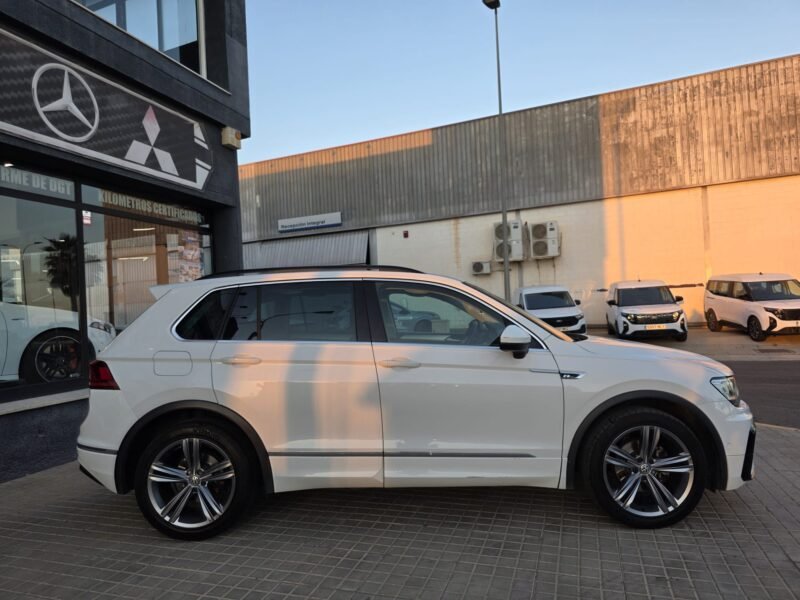 VOLKSWAGEN TIGUAN R-LINE 2.0 TDI