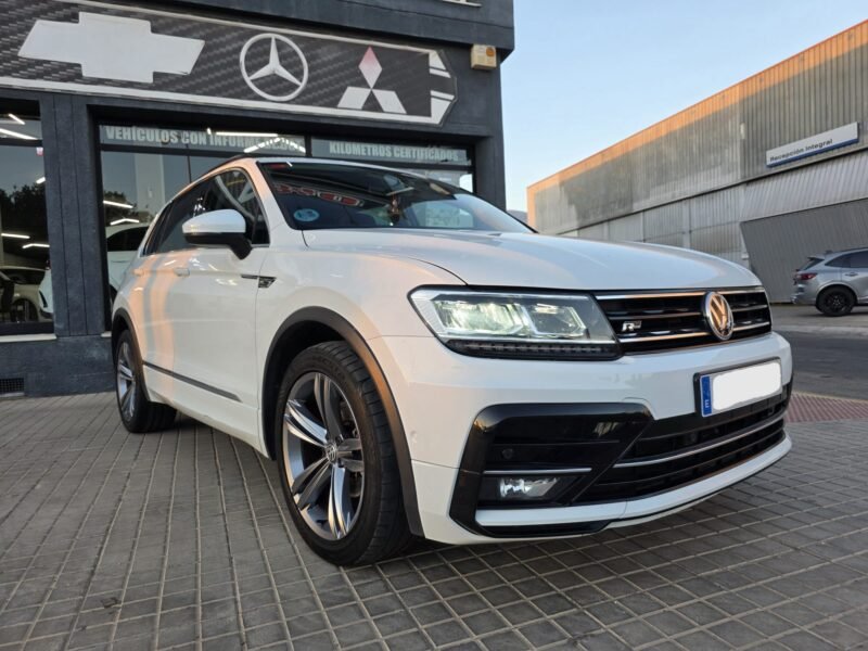 VOLKSWAGEN TIGUAN R-LINE 2.0 TDI