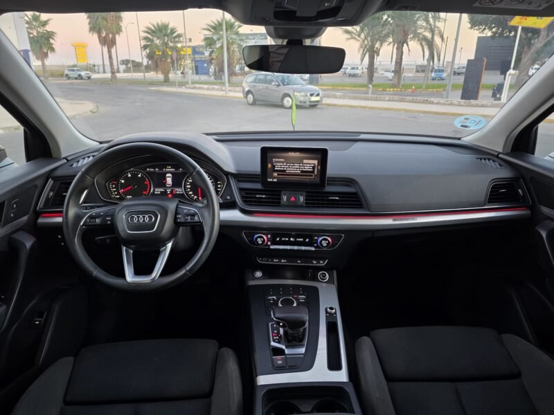 AUDI Q5 2.0 TDI