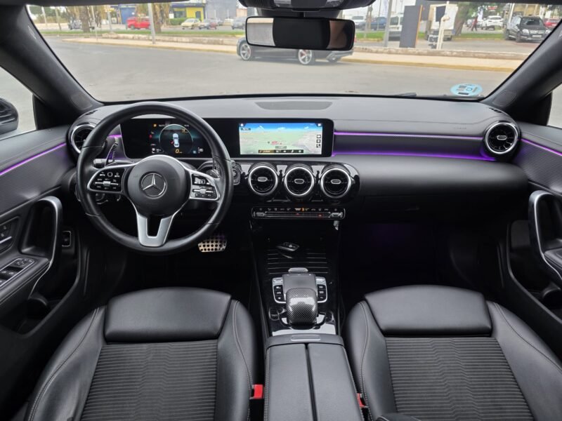MERCEDES BENZ CLASE CLA 200