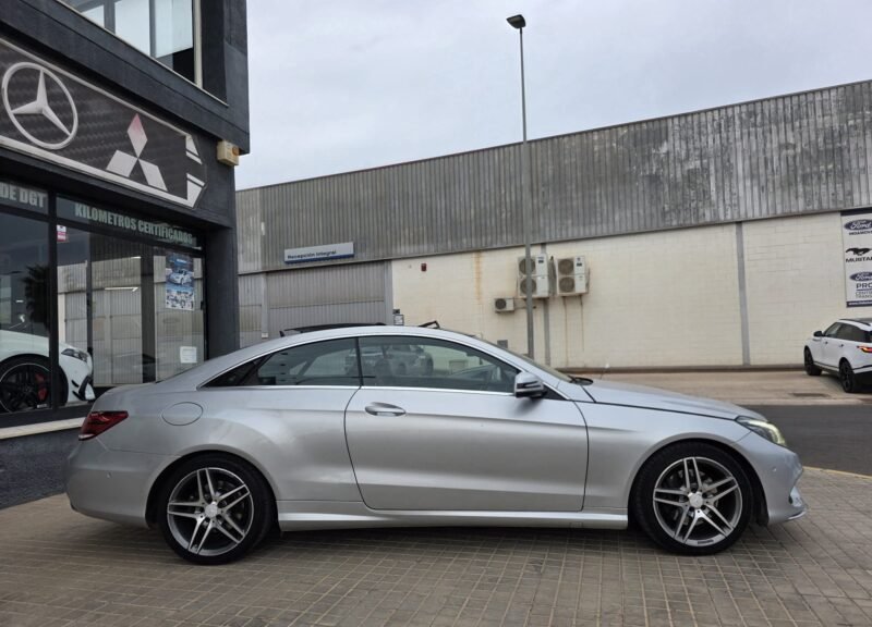 MERCEDES-BENZ CLASE E 220 CDI