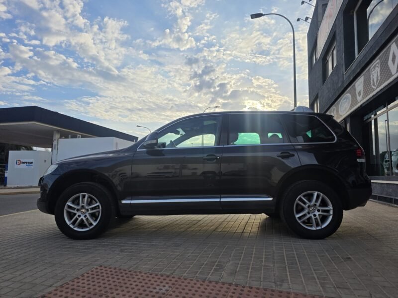 VOLKSWAGEN TOUAREG V6