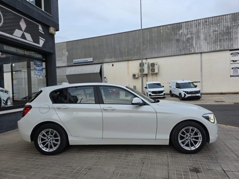 BMW SERIE 1 16D