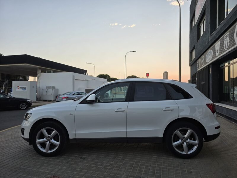 AUDI Q5 2.0 TDI