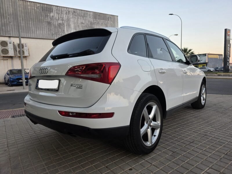 AUDI Q5 2.0 TDI