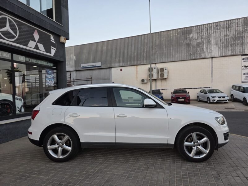 AUDI Q5 2.0 TDI