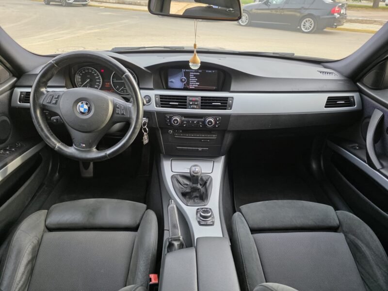 BMW 318D E90