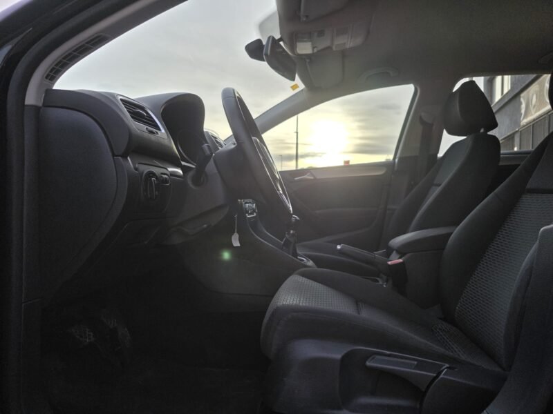 VOLKSWAGEN GOLF 2.0 TDI